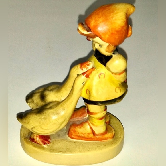 Vintage Mid Century Antique Ceramic S L Creations HUMMEL GOOSE GIRL Figurine - Picture 7 of 10
